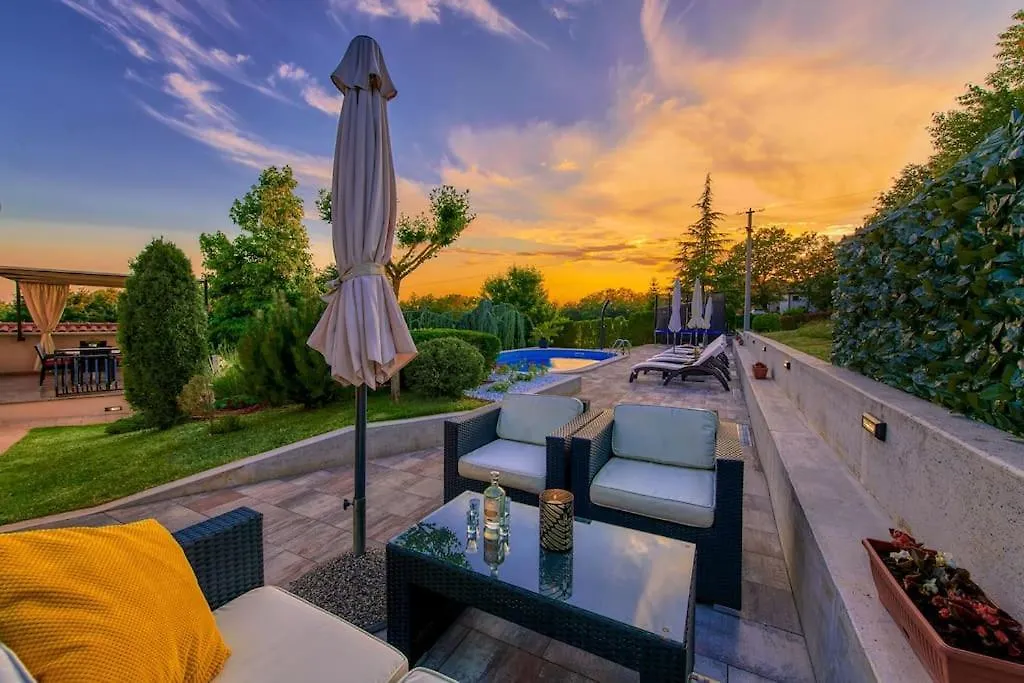 Villa Mikela Heki, Pazin By Istrialux 0*, Heki