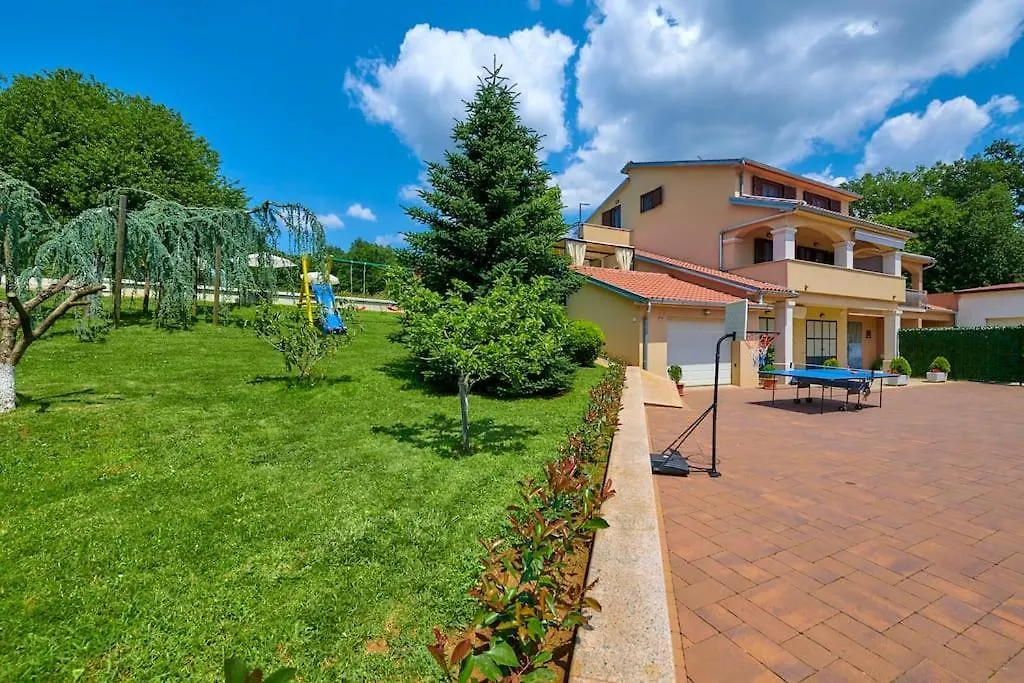Villa Mikela Heki, Pazin By Istrialux  Heki