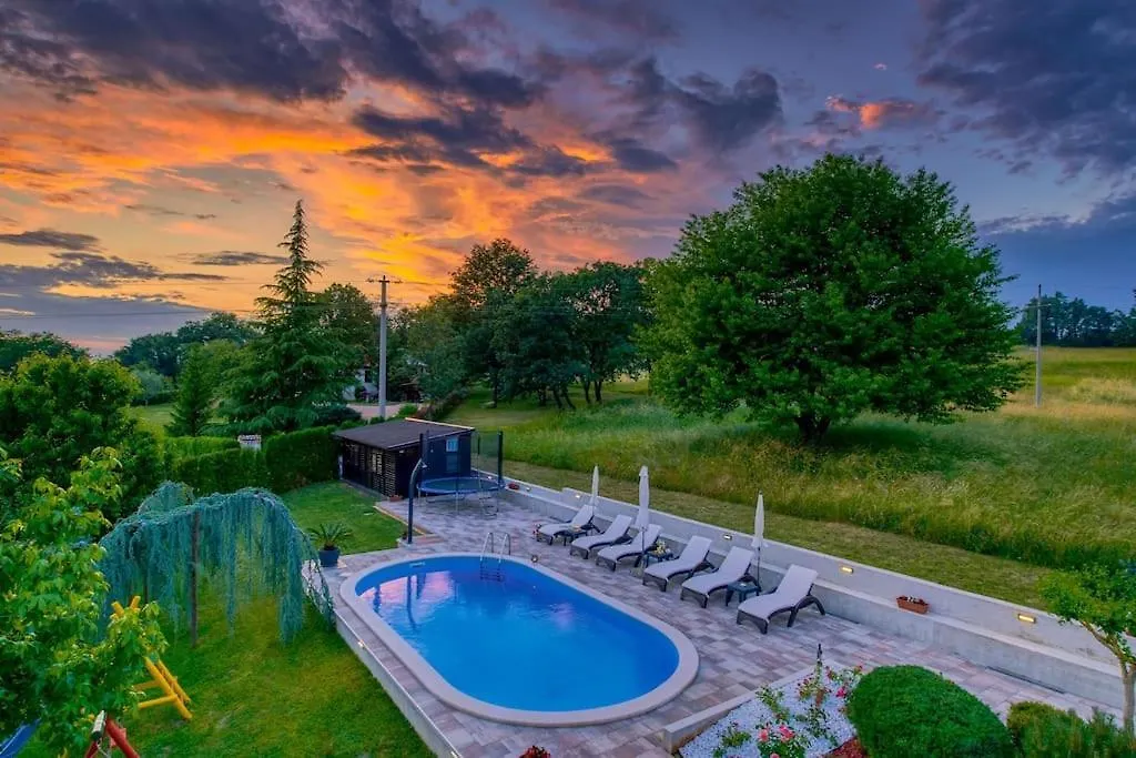 Villa Mikela Heki, Pazin By Istrialux 0*, Heki