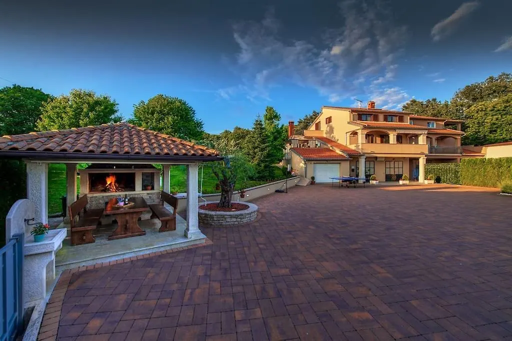 Villa Mikela Heki, Pazin By Istrialux
